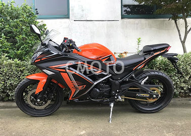 中国 デジタルSpeedmeterオレンジ黒い通りのスポーツのオートバイのMuflerのステンレス鋼のマフラー サプライヤー